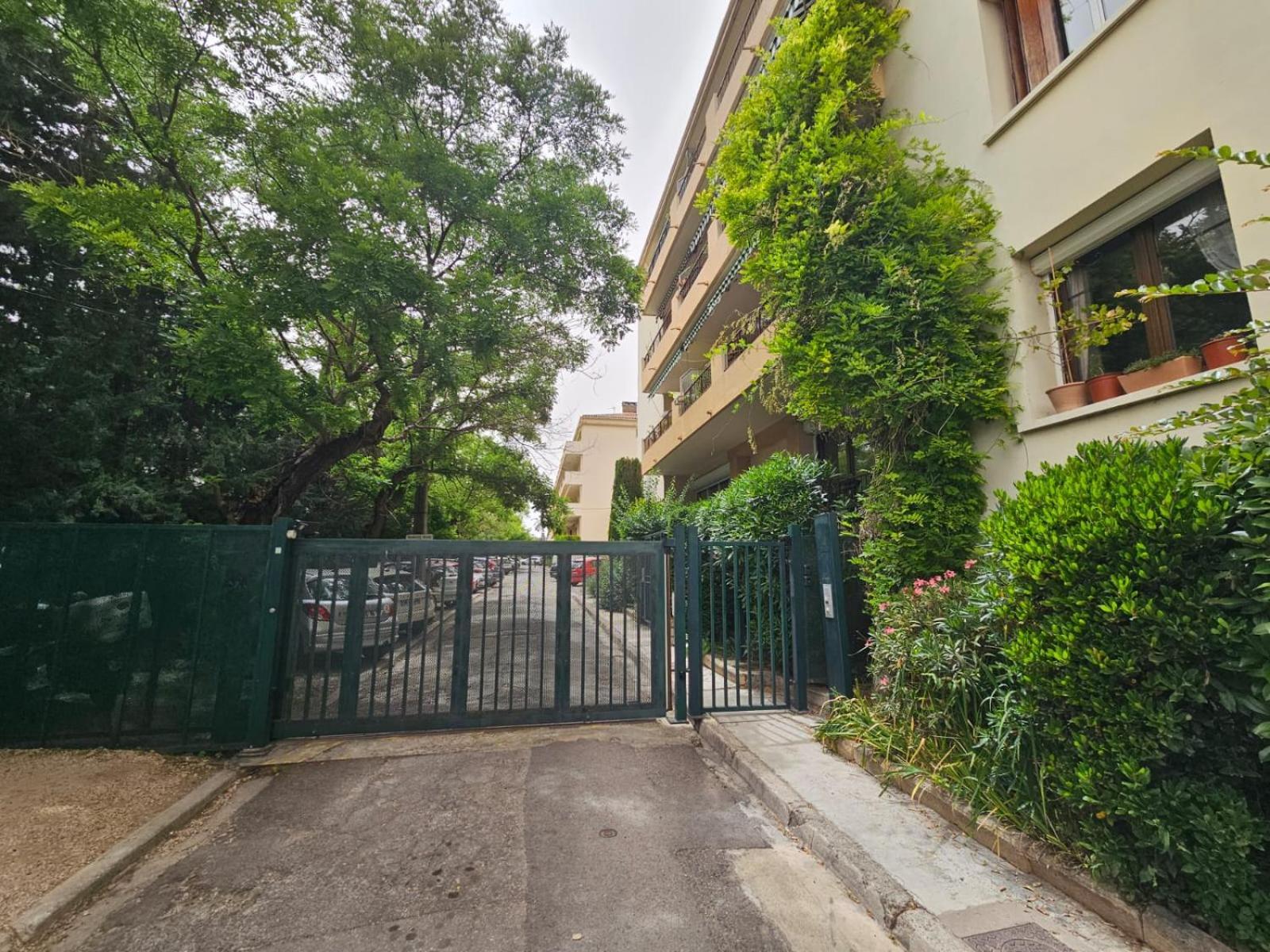 Provencal-Style Apartment Aix-en-Provence Exteriér fotografie